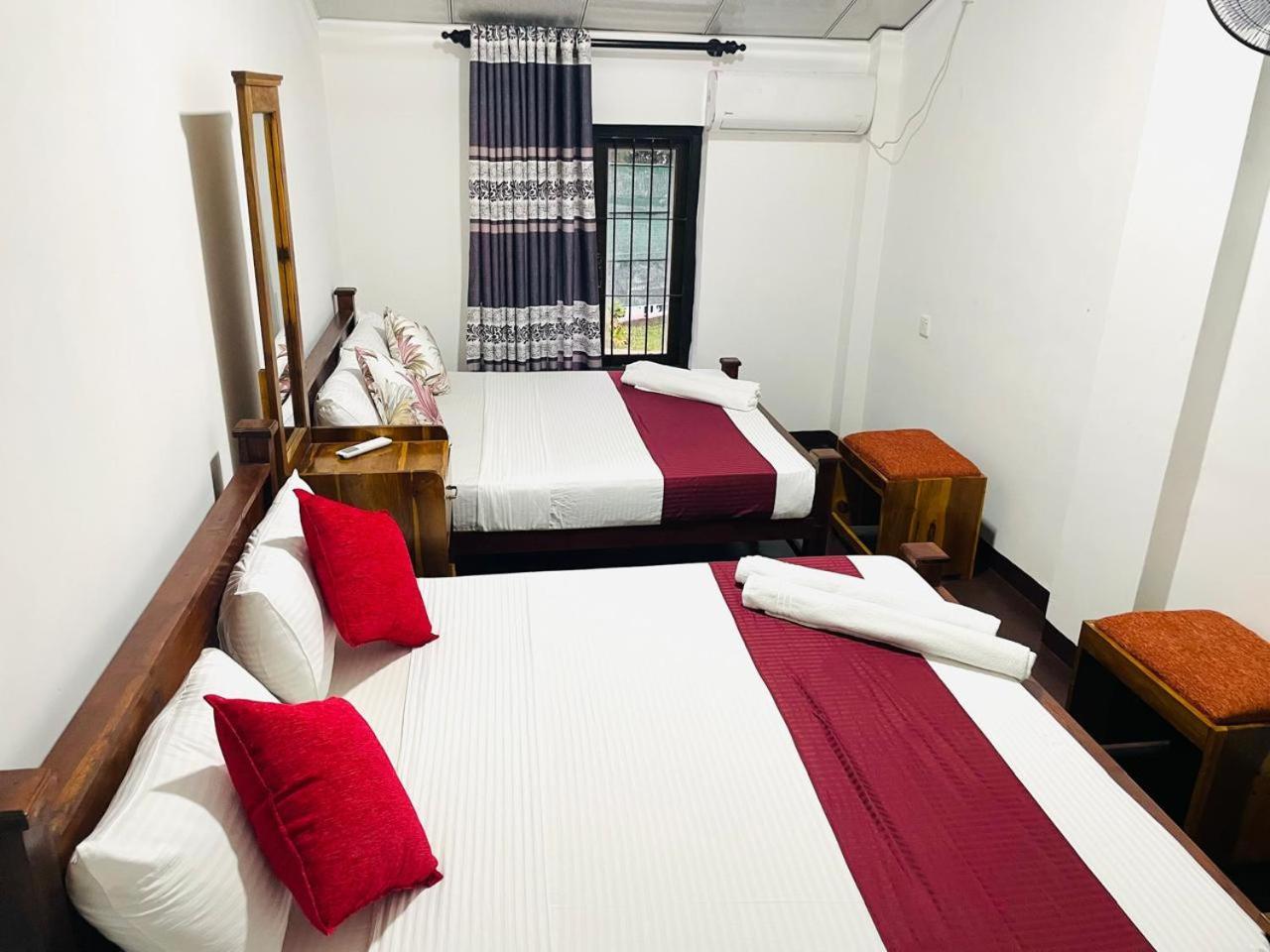 Lake Classical Guest House Kandy Zewnętrze zdjęcie