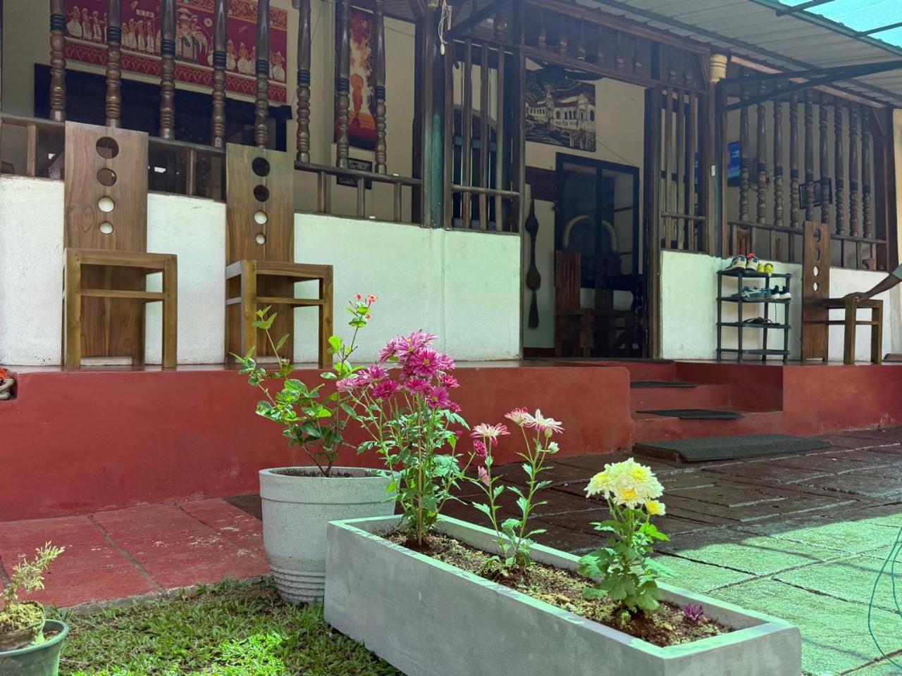 Lake Classical Guest House Kandy Zewnętrze zdjęcie