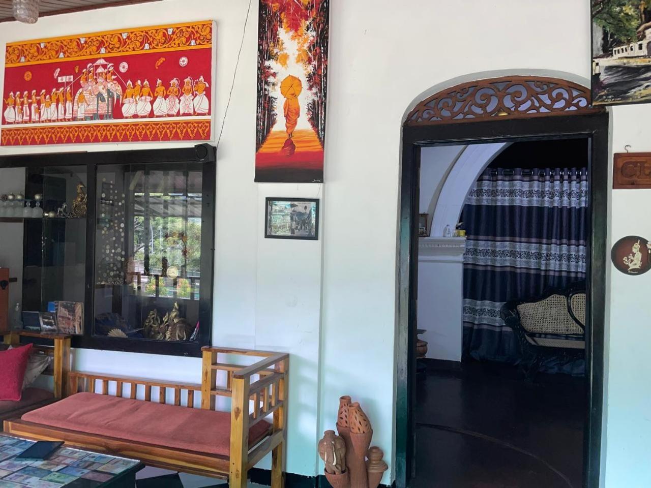 Lake Classical Guest House Kandy Zewnętrze zdjęcie